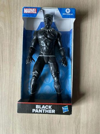 Figurine Marvel Black Panther Hasbro 24cm 
Neuf