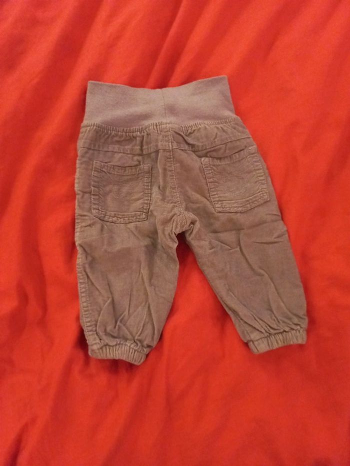 Joli pantalon jegging 6 mois type coton velours - photo numéro 2