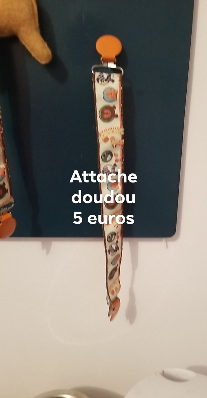 Attache tétines - photo numéro 4