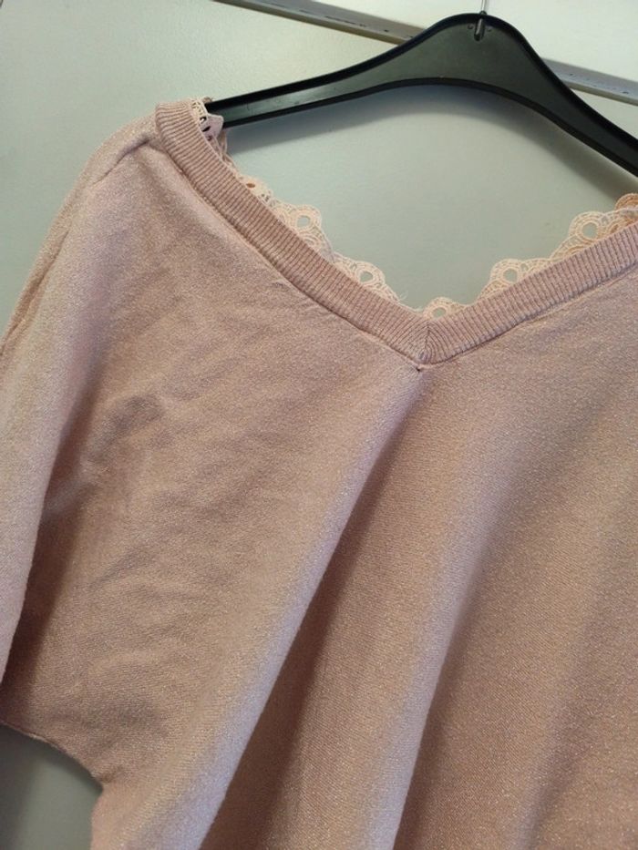 Pull rose pailletée - photo numéro 3