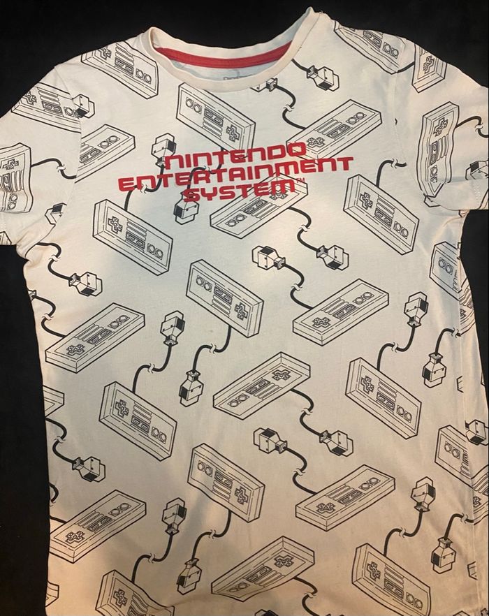 lot de 5 t-shirts et 1 pyjama garçon 10 ans • lot 6 pièces garçon taille 10 ans. - photo numéro 4