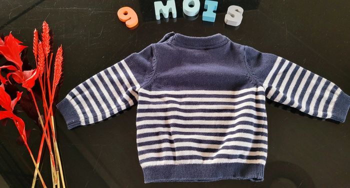 Pull 👶 - photo numéro 2