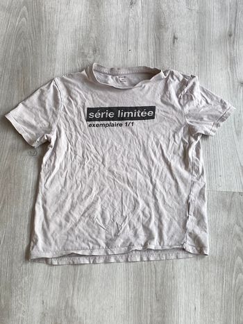 TEE shirt Kiabi taille XXS (11 ans)