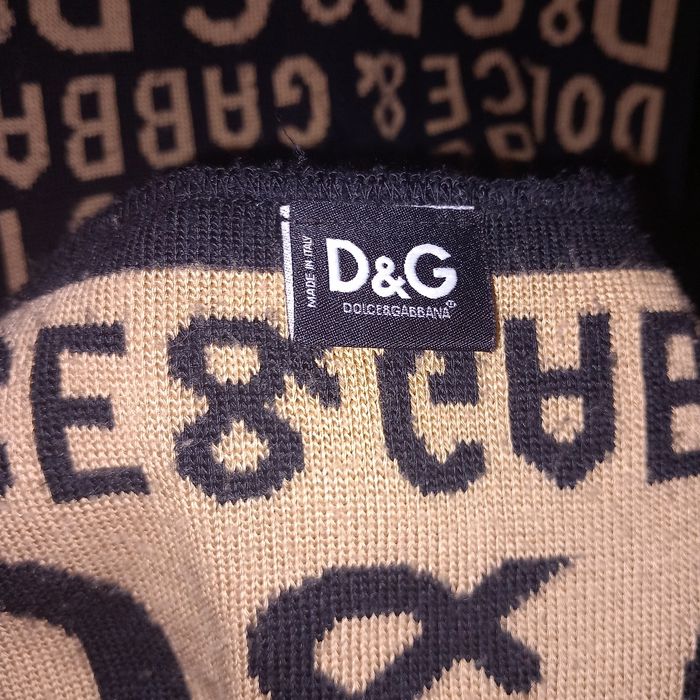 Écharpe réversible dolce gabbana avec bonnet - photo numéro 5