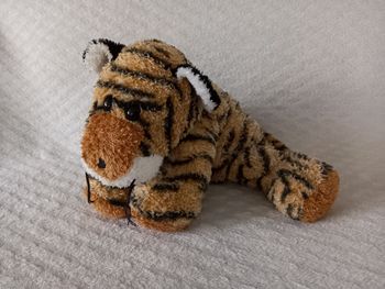 Peluche doudou Tigre Anna Club Plush 