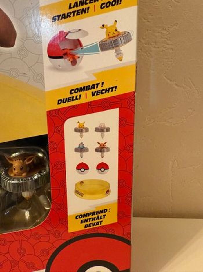 Pokémon Arène 4 toupis et lanceurs Pokéball - photo numéro 3