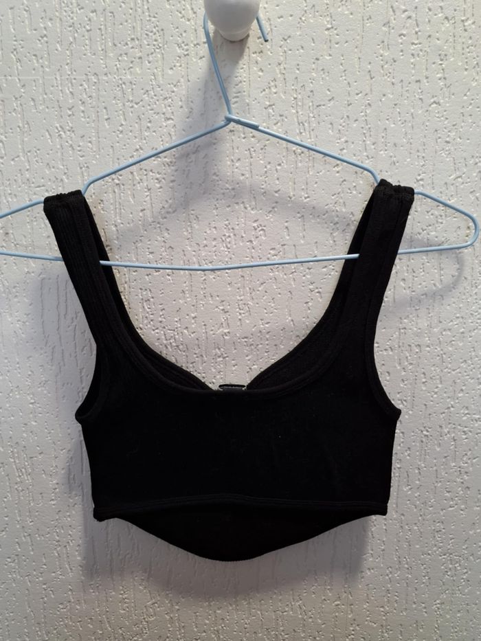 Jolie brassière/top court femme Zara XS noir très bon état - photo numéro 4