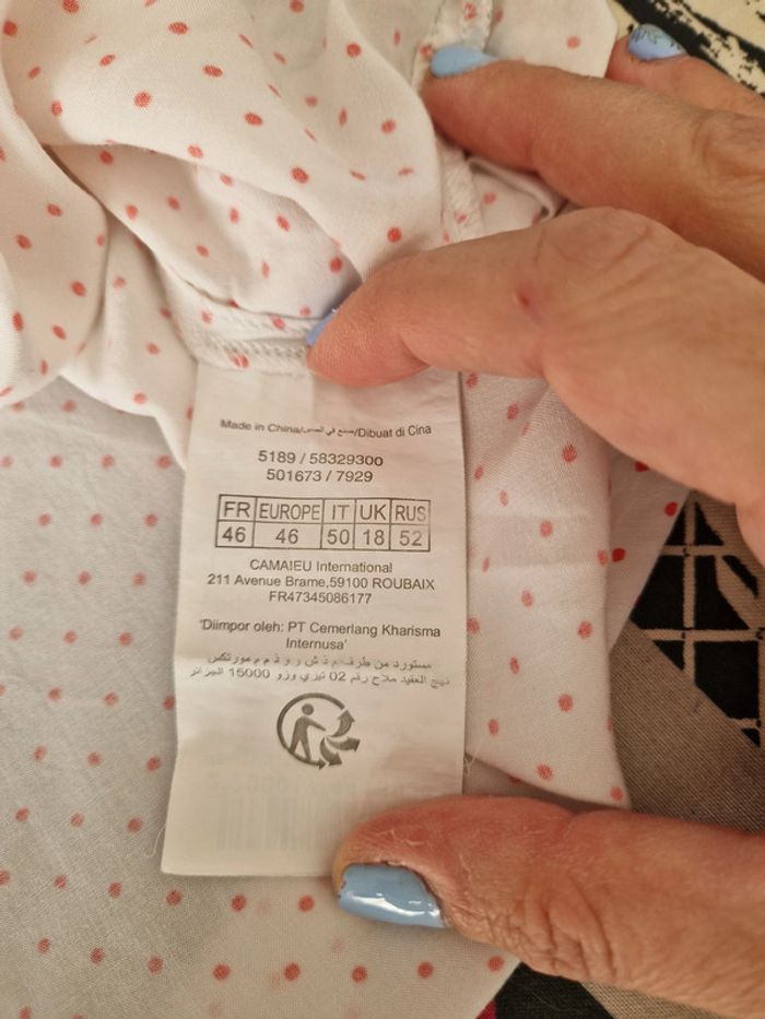 T shirt débardeur haut sans manche blanc petits points rouge rose taille 46 marque Camaïeu - photo numéro 9