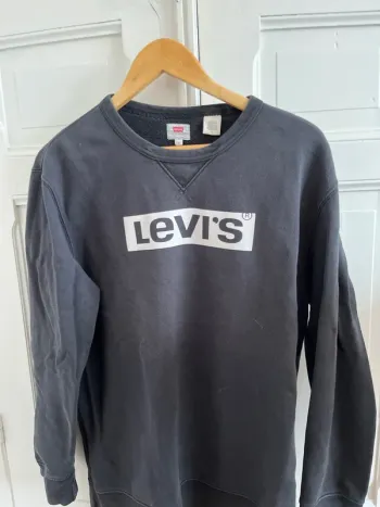 Sweat Levi’s