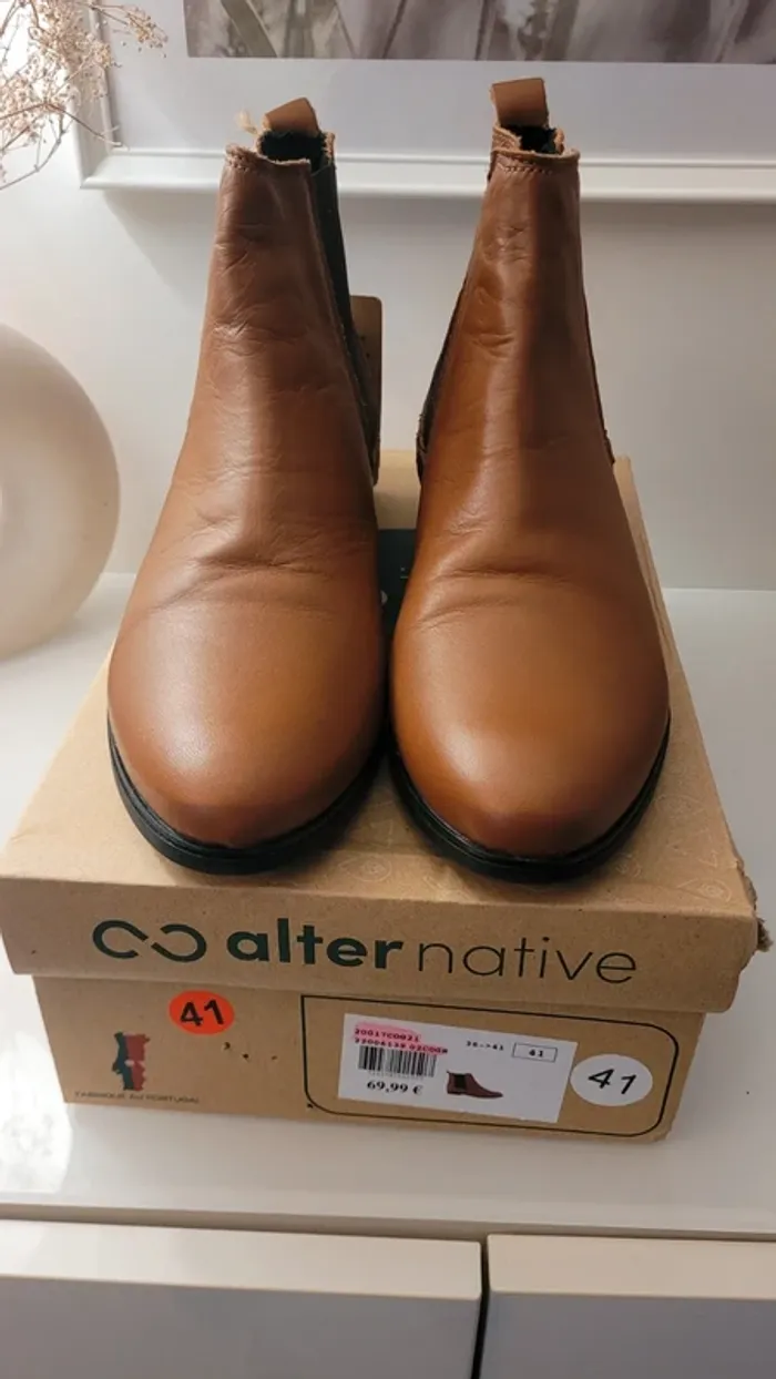 Bottines en cuir camel neuves taille 41 - photo numéro 12