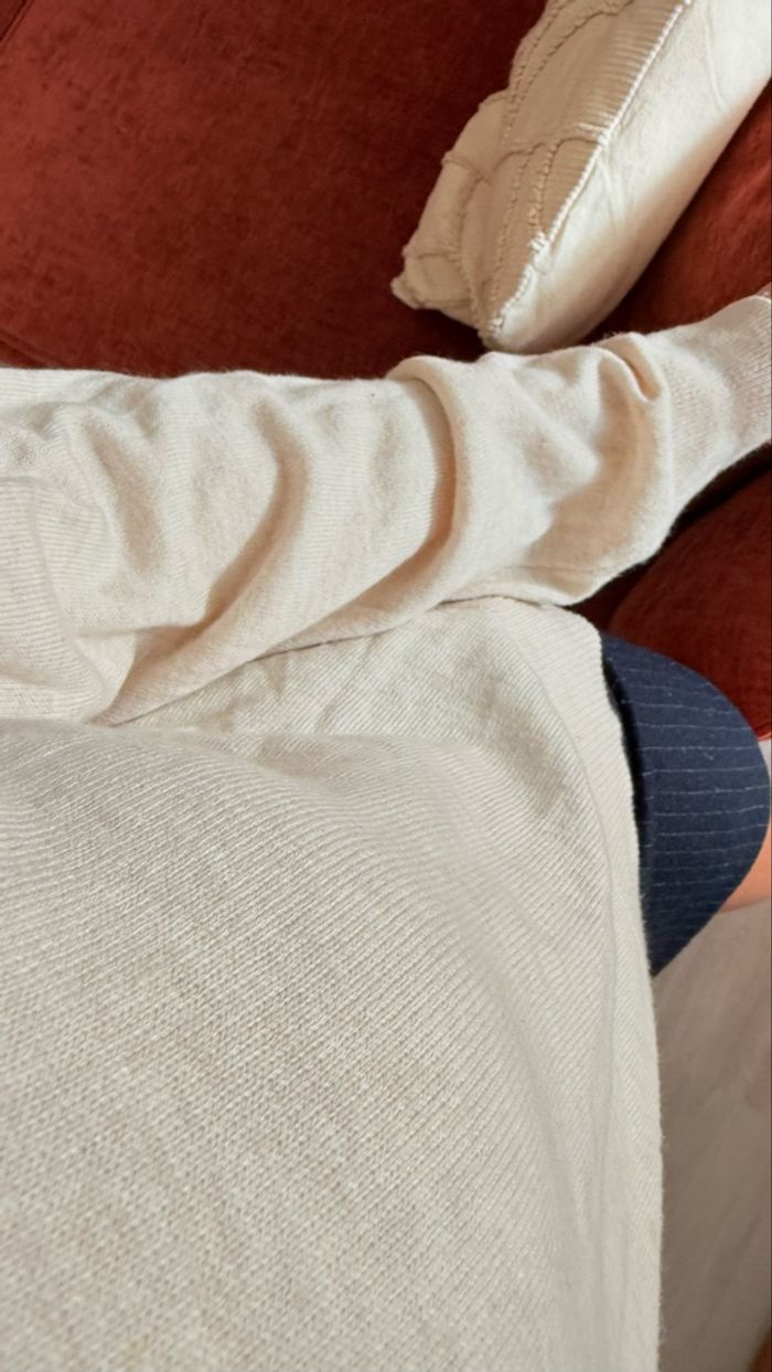 Pull beige col roulé - photo numéro 2