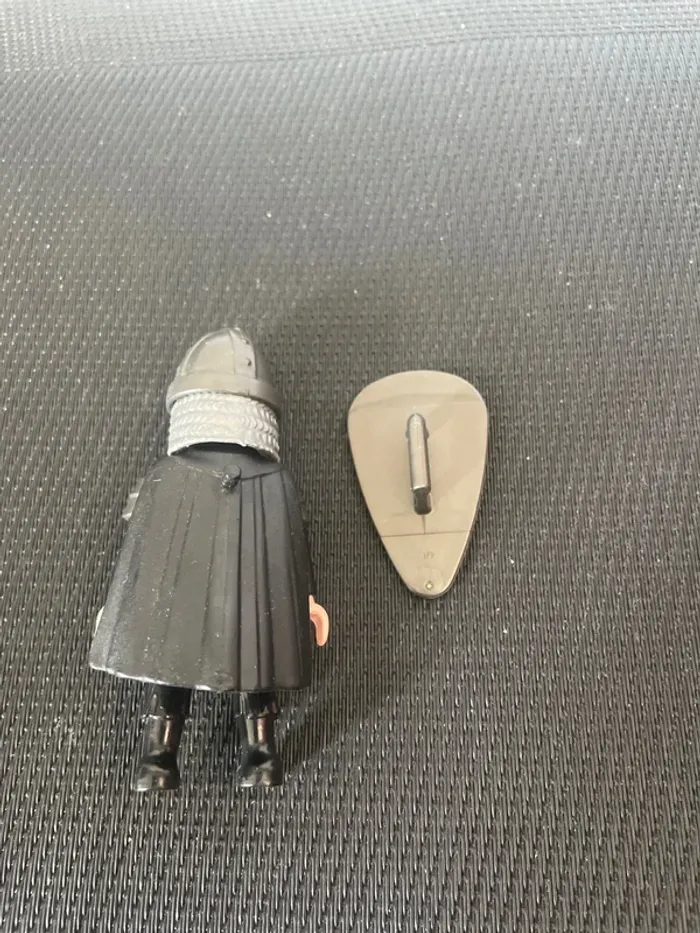 Playmobil figurine chevalier du faucon rouge 4163 4866 4867 4872 château moyen âge - photo numéro 3