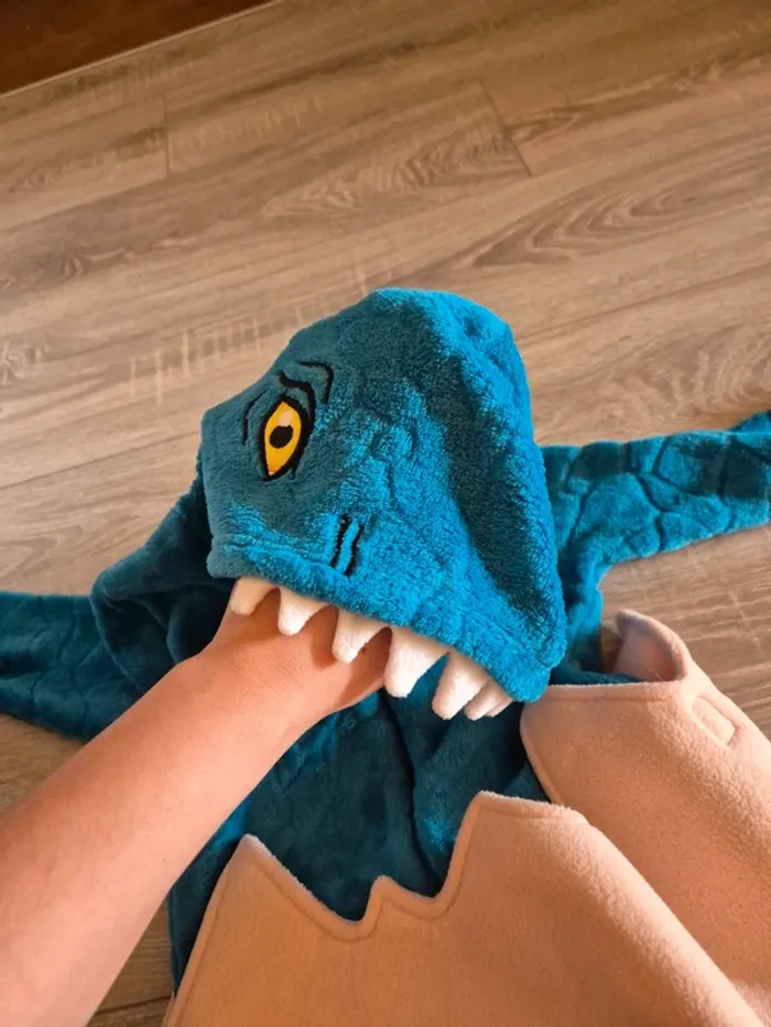 Combinaison dinosaure - photo numéro 2