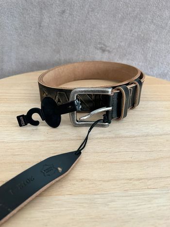 Ceinture en cuir marron taille 105 cm