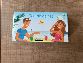 Jeu de dames de voyage