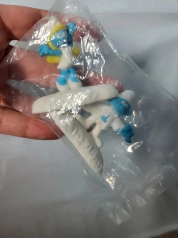 Lot de 2 figurines Schtroumpf le village perdu NEUF