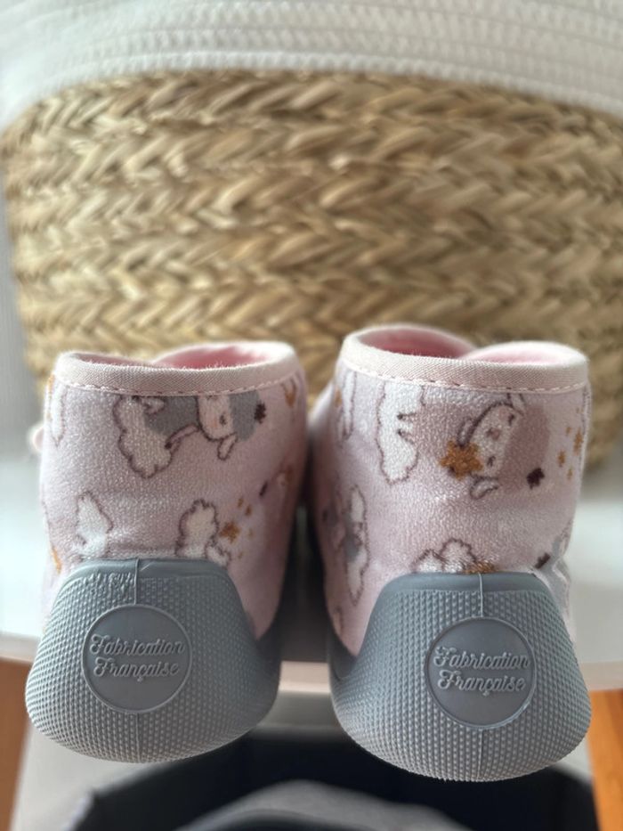 Chaussons pour la maternelle à scratch - photo numéro 3