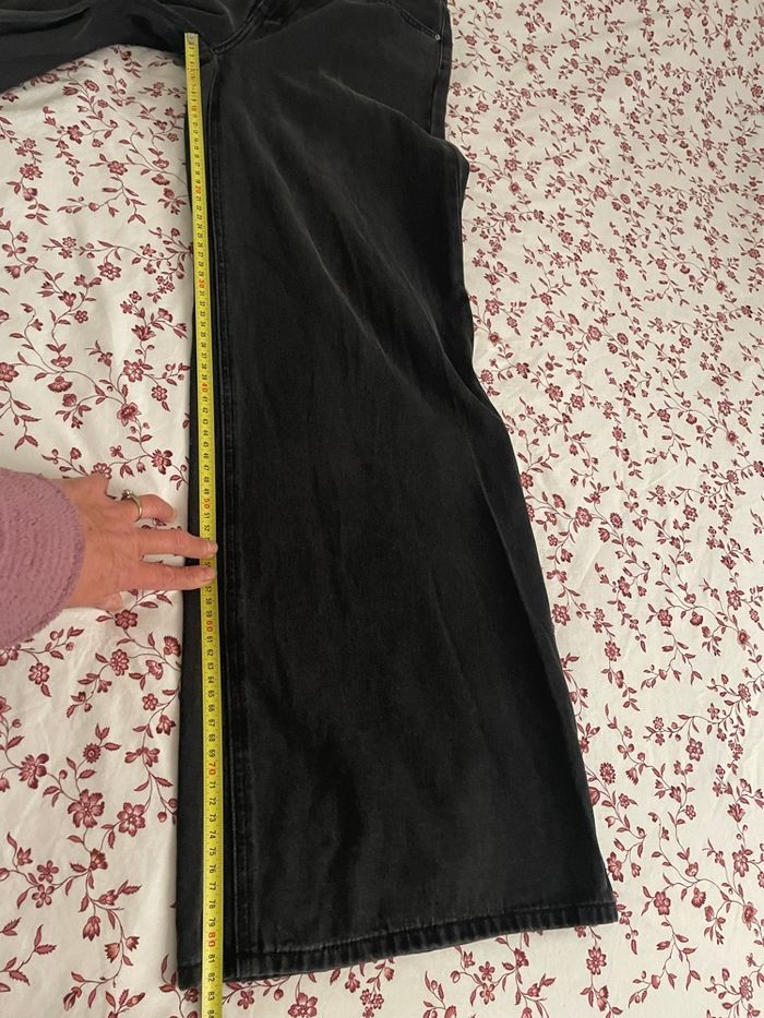 Jean noir - photo numéro 5