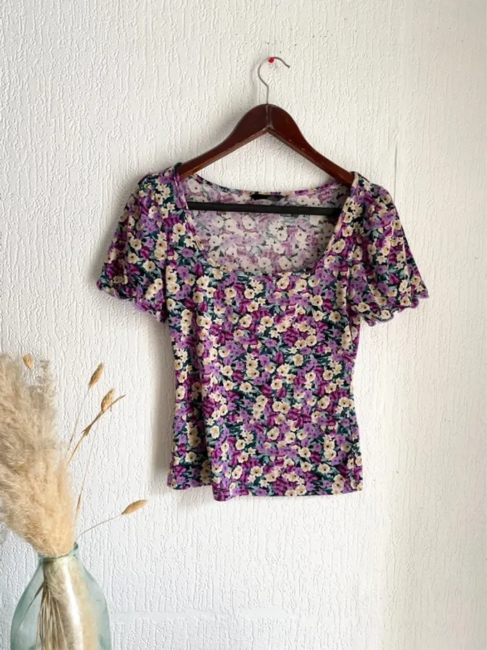 Top shein taille s 36 fleurie