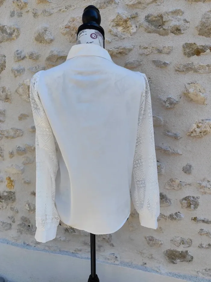 Superbe blouse chemise blanche taille M manches dentelles - photo numéro 2