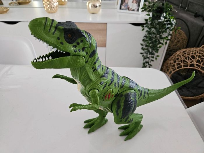 Dinosaure jurassic  park T rex