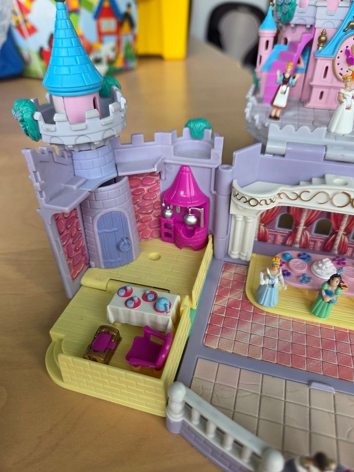 Chateau cendrillon polly pocket - photo numéro 4