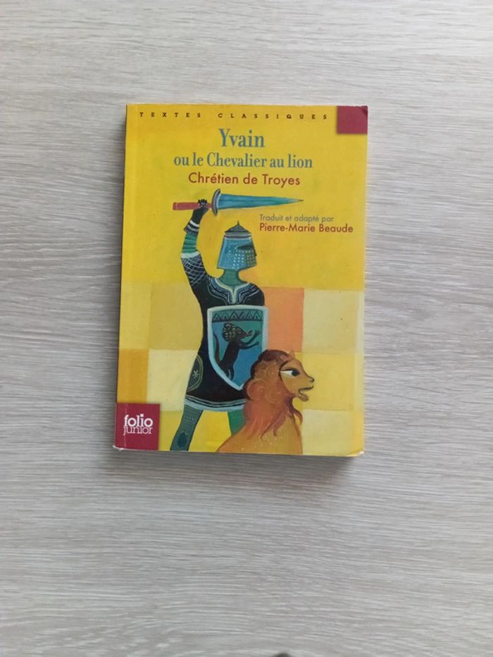 Livre : Yvain ou le Chevalier au lion de Chrétien de Troyes