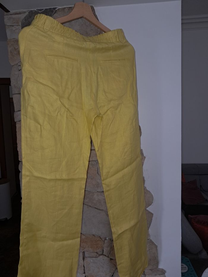 Pantalon large en lin CAROLL - Jaune Citron - NEUF (T36)
- photo numéro 3