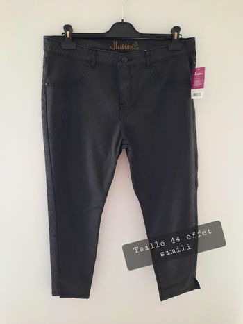 Pantalon taille 44