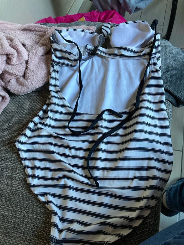 Maillot de bain - photo numéro 4
