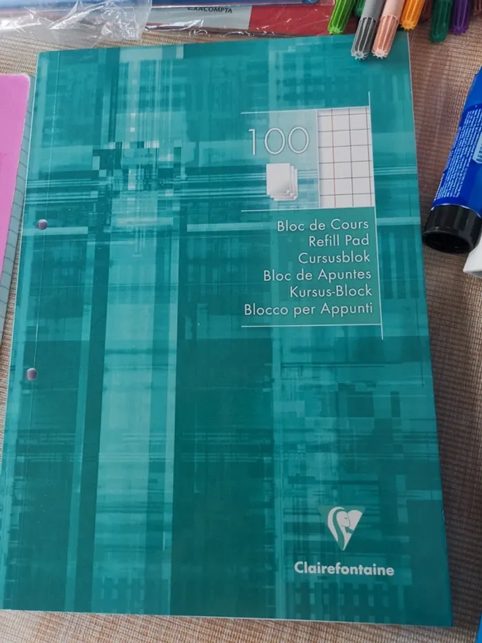 Lot d'articles scolaires en très bon état. - photo numéro 15