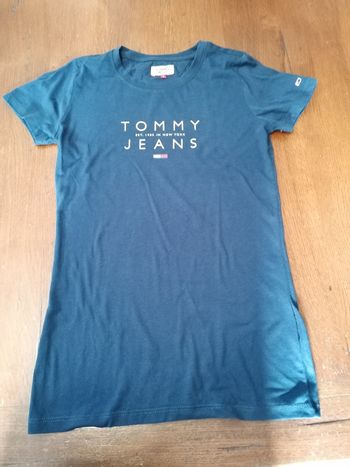 T shirt femme taille S Tommy jeans