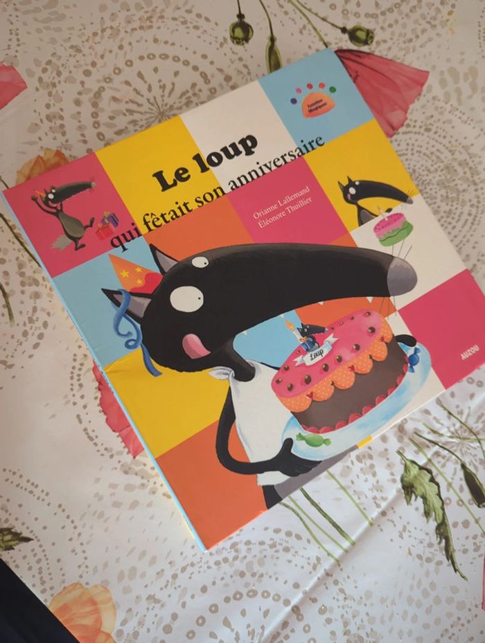 Lot livre "le loup" - photo numéro 2