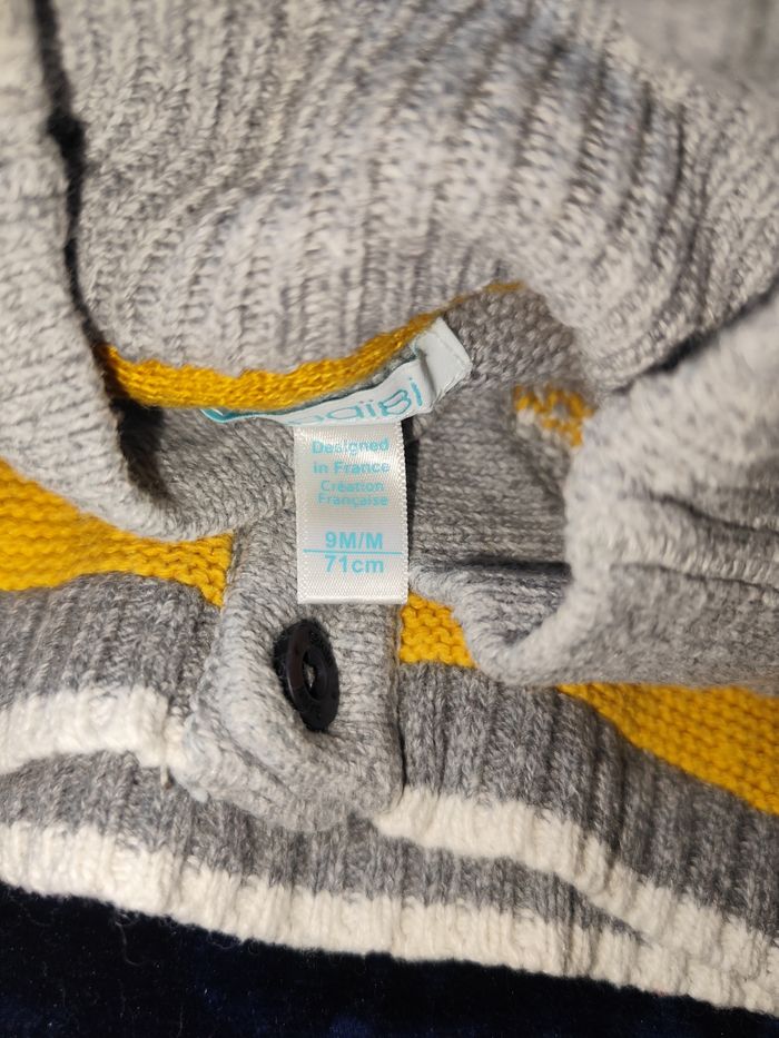 Pull / gilet Okaïdi 9 mois - photo numéro 2