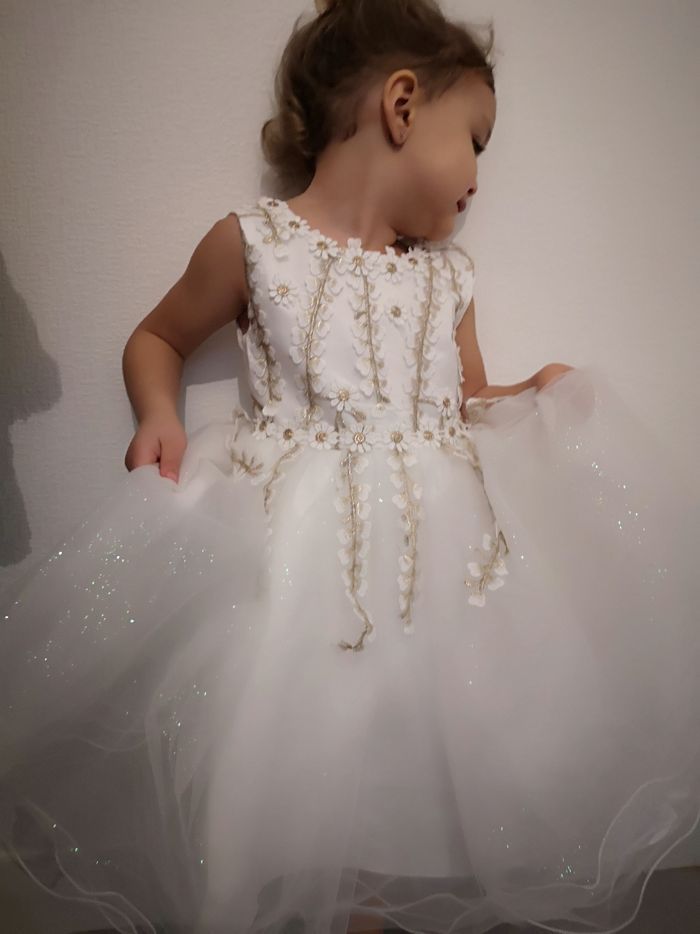 Robe de cérémonie - photo numéro 3