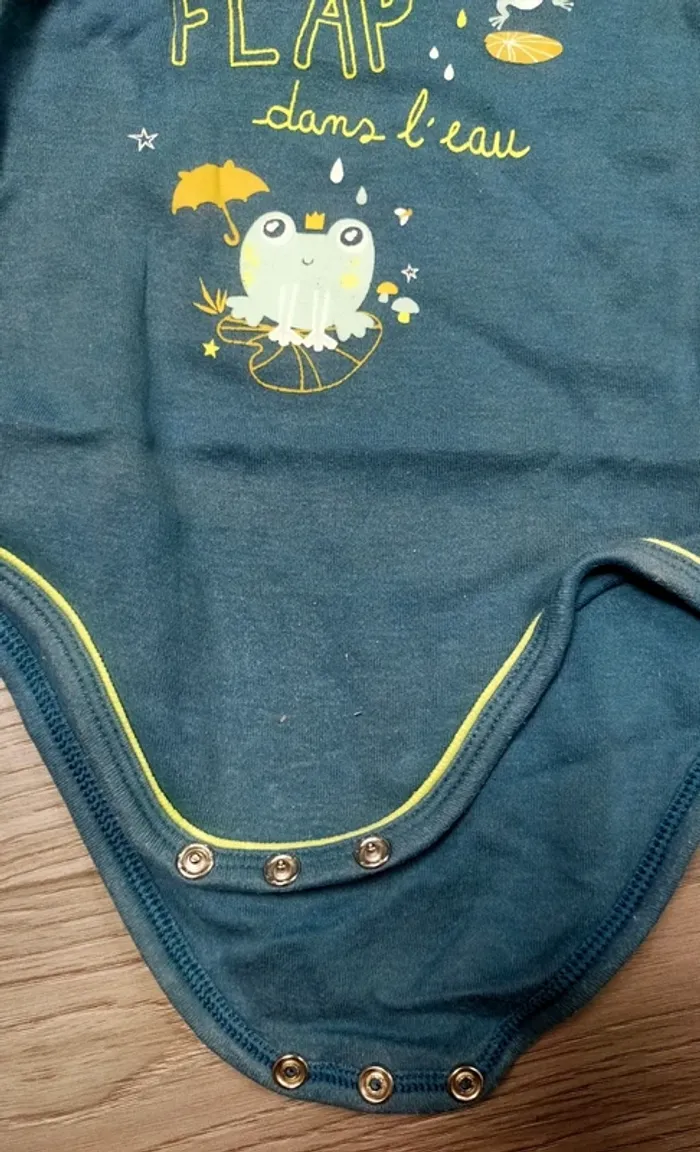 2 bodies manches longues grenouille 🐸 garçon 12 mois Petit Béguin - photo numéro 7