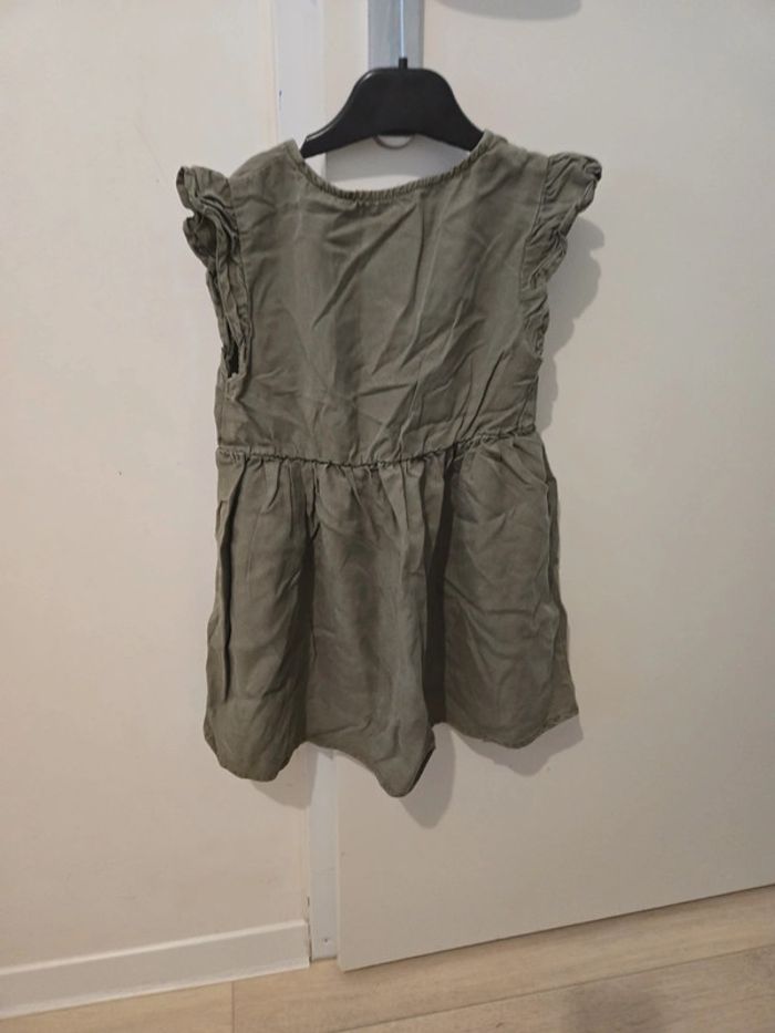Robe kaki taille 5ans kiabi - photo numéro 3
