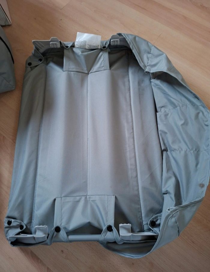 Lit parapluie Tex baby - remise en main propre uniquement - photo numéro 4