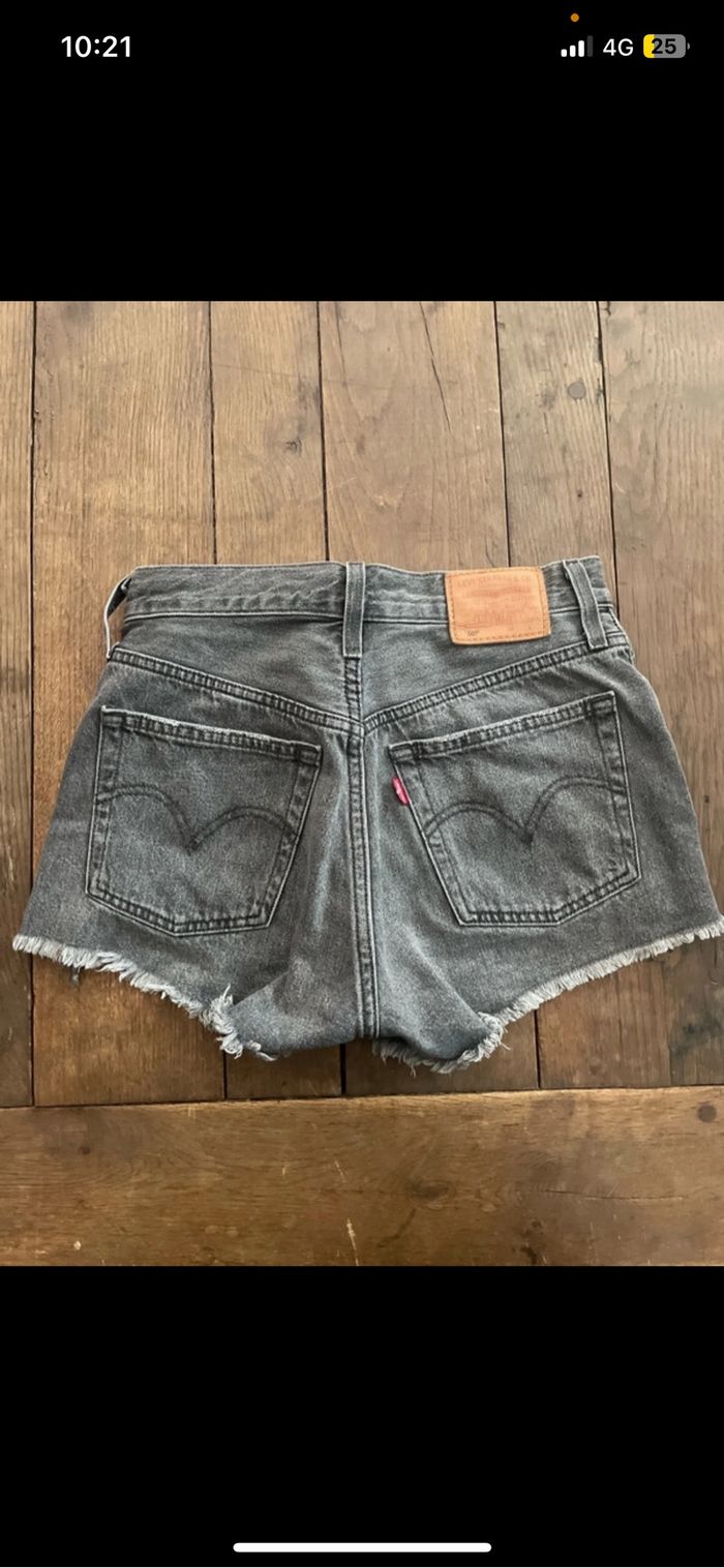 Short levi’s - photo numéro 2