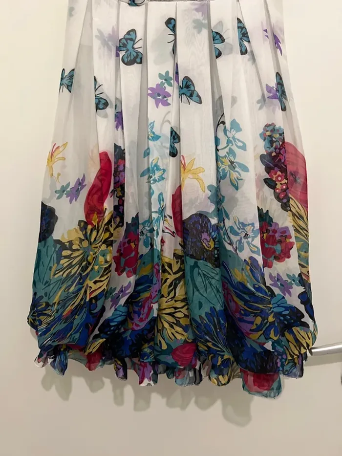 Robe courte - photo numéro 3