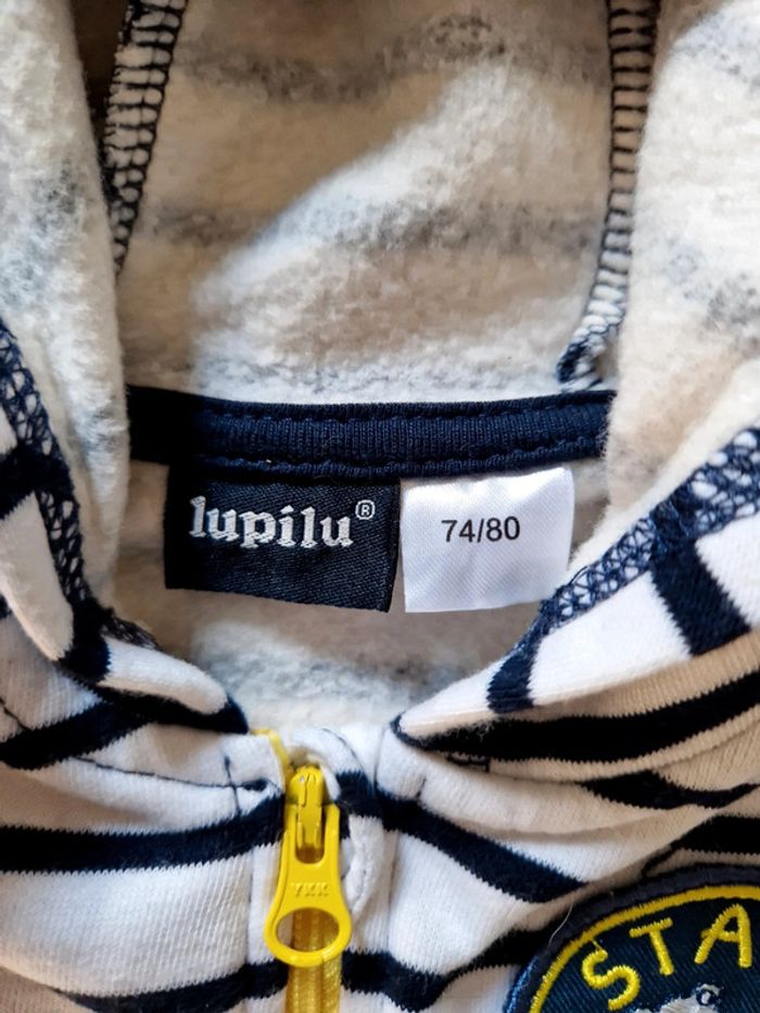 Gilet zippé a capuche bébé 9 12 mois - photo numéro 2
