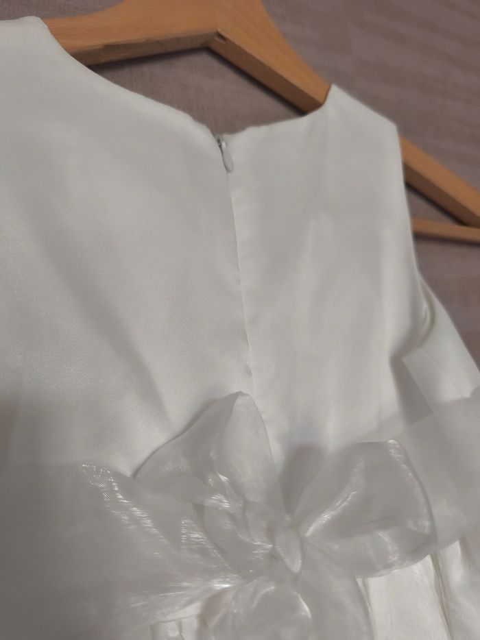 Magnifique robe de cérémonie taille 5 ans - photo numéro 7