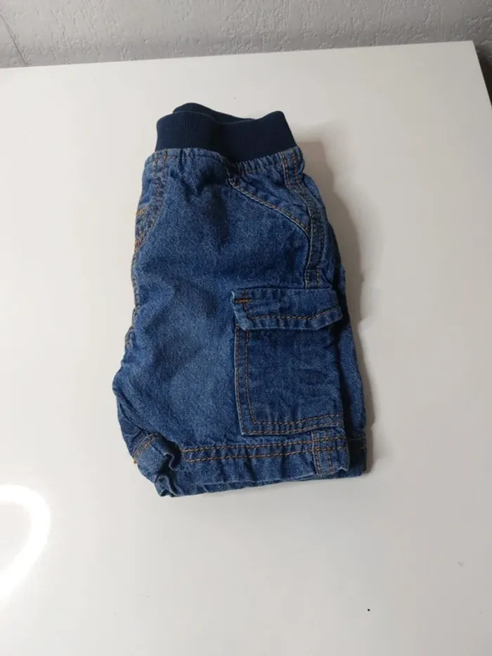 Short en jeans bleu " Tape à l œil" - photo numéro 3