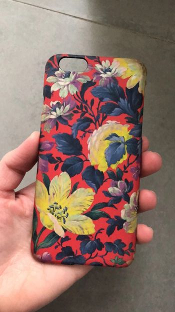 Coque de téléphone fleurie