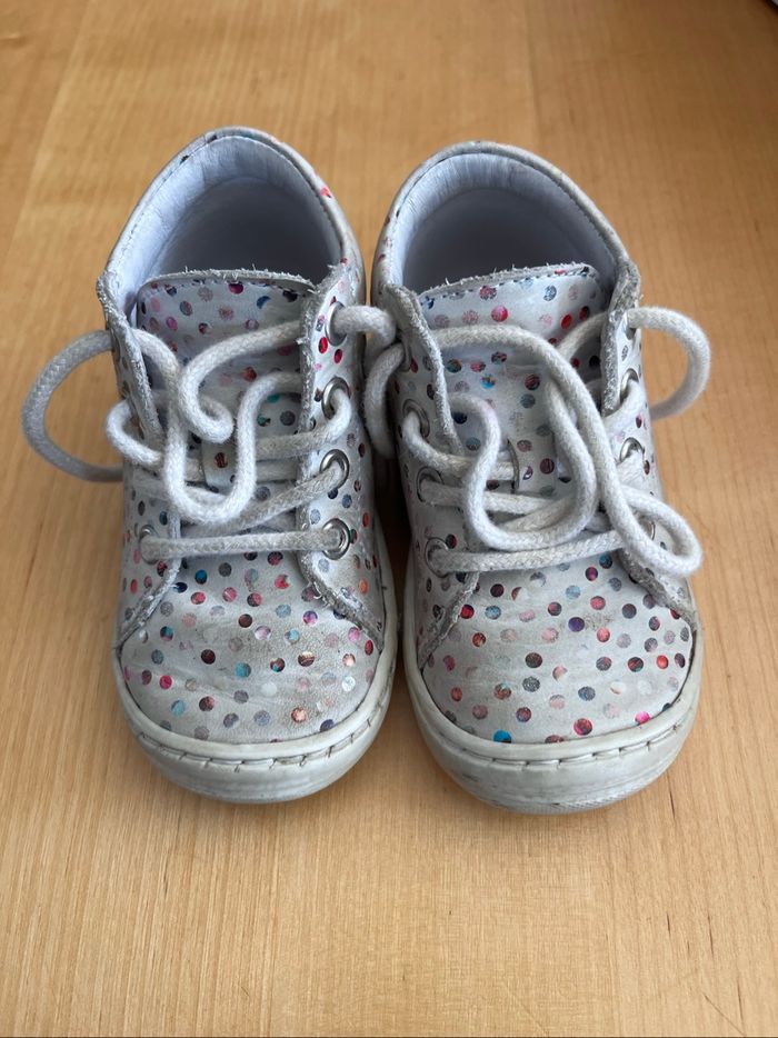 Chaussures à lacets