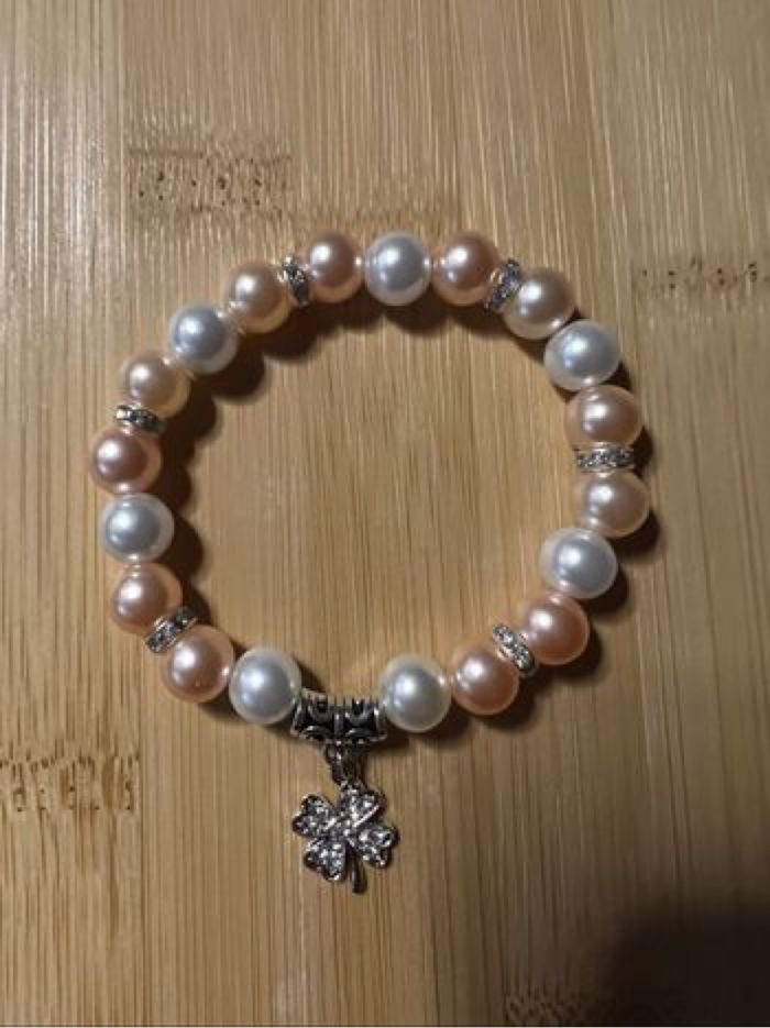 Bracelets à personnaliser avec charms et prénom - photo numéro 4