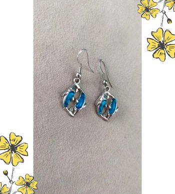 Boucles d’oreilles pendantes dauphins bleu océan - Collection Brume Bleue
