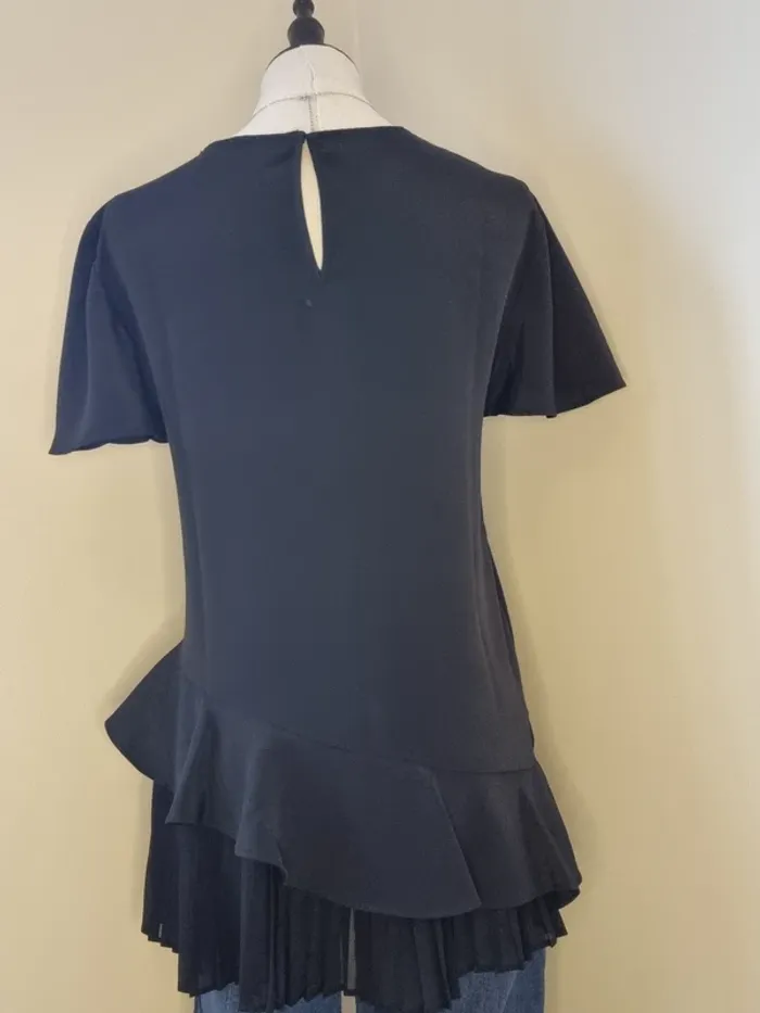 Haut noir Zara - photo numéro 2