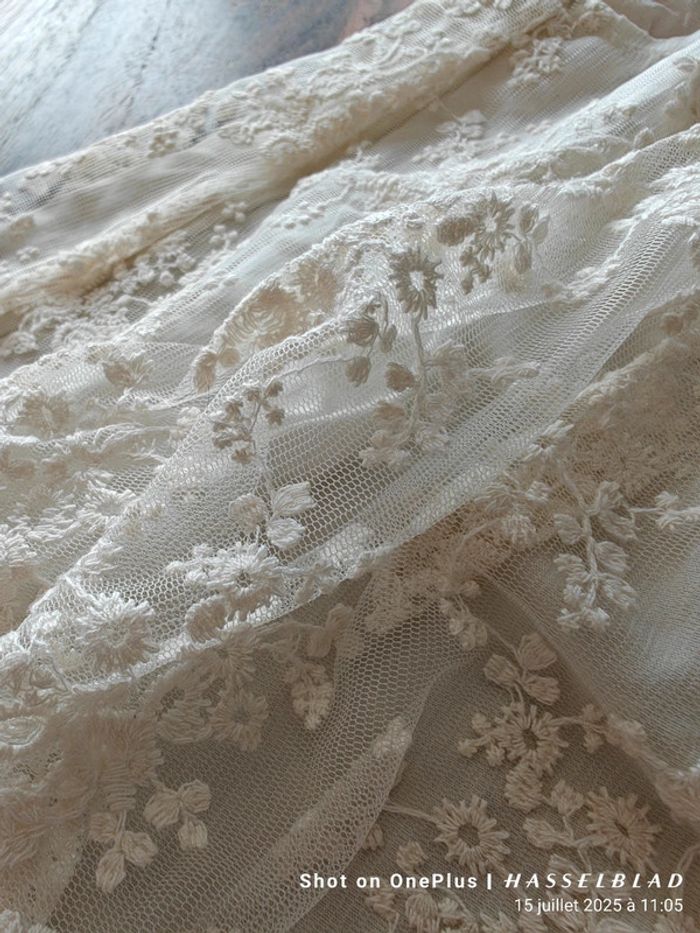 Robe cérémonie beige - photo numéro 2