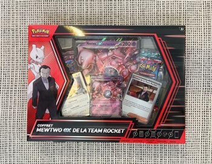 Coffret Mewtwo Ex de la Team Rocket Scellé Pokemon - photo numéro 2